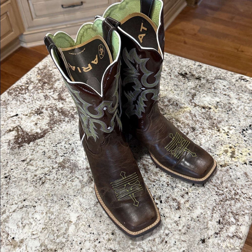 Ariat Dark Brown and Light Green Cowboy Boots